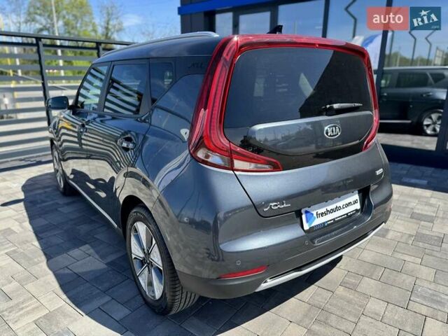 Серый Киа Soul, объемом двигателя 0 л и пробегом 73 тыс. км за 14900 $, фото 10 на Automoto.ua