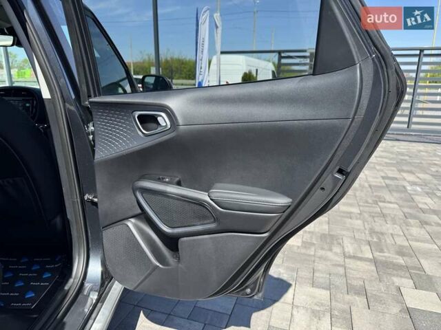 Серый Киа Soul, объемом двигателя 0 л и пробегом 73 тыс. км за 14900 $, фото 29 на Automoto.ua