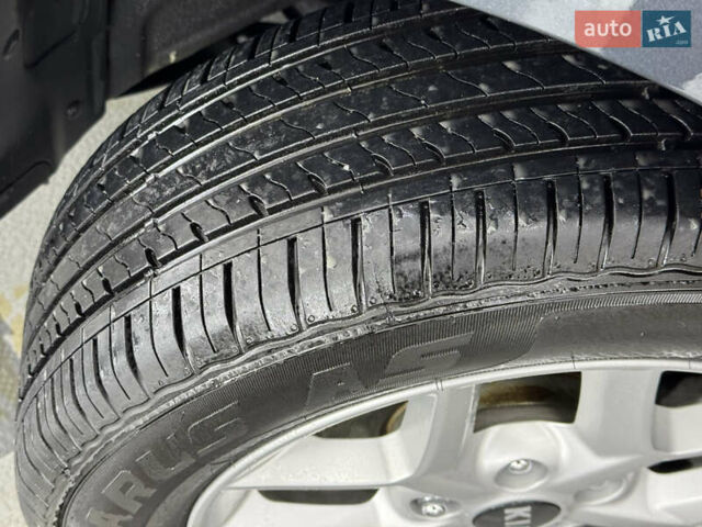 Серый Киа Soul, объемом двигателя 2 л и пробегом 104 тыс. км за 14999 $, фото 94 на Automoto.ua
