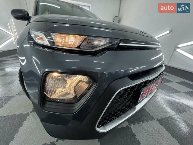 Серый Киа Soul, объемом двигателя 2 л и пробегом 104 тыс. км за 14999 $, фото 80 на Automoto.ua