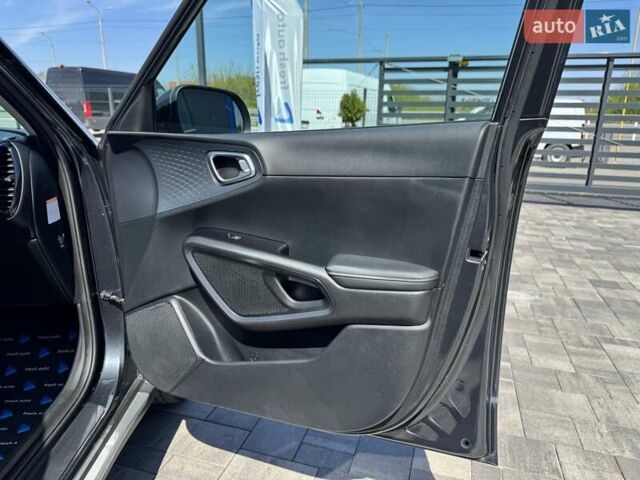Серый Киа Soul, объемом двигателя 0 л и пробегом 73 тыс. км за 14900 $, фото 31 на Automoto.ua