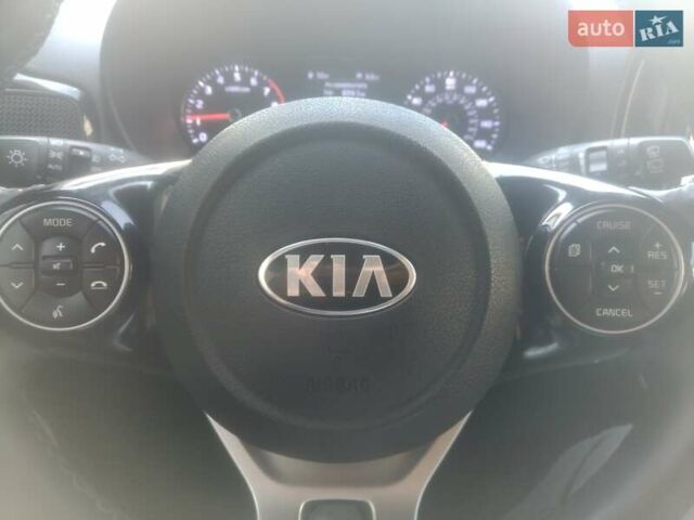 Серый Киа Soul, объемом двигателя 2 л и пробегом 63 тыс. км за 15700 $, фото 22 на Automoto.ua