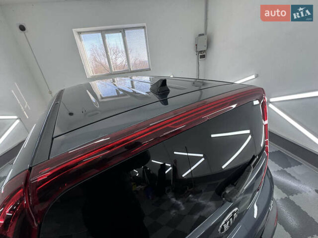 Серый Киа Soul, объемом двигателя 2 л и пробегом 104 тыс. км за 14999 $, фото 190 на Automoto.ua