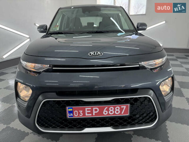 Серый Киа Soul, объемом двигателя 2 л и пробегом 104 тыс. км за 14999 $, фото 85 на Automoto.ua