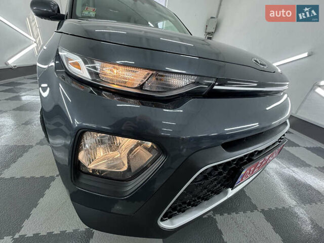 Серый Киа Soul, объемом двигателя 2 л и пробегом 104 тыс. км за 14999 $, фото 92 на Automoto.ua