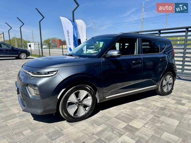 Серый Киа Soul, объемом двигателя 0 л и пробегом 73 тыс. км за 14900 $, фото 7 на Automoto.ua