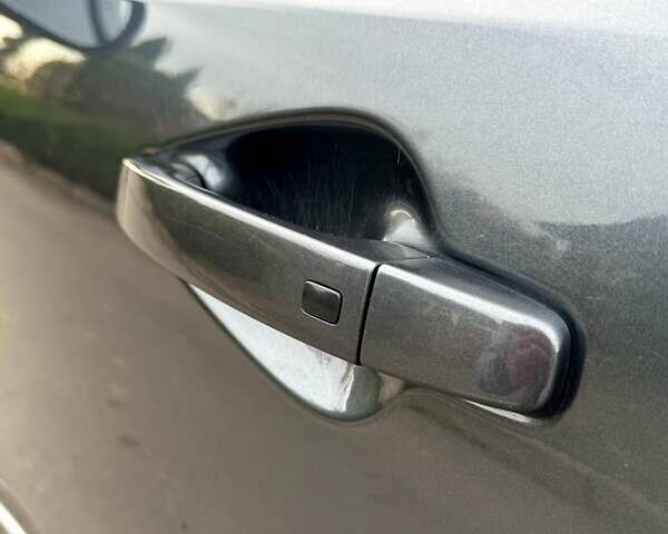 Серый Киа Soul, объемом двигателя 0 л и пробегом 101 тыс. км за 17899 $, фото 12 на Automoto.ua