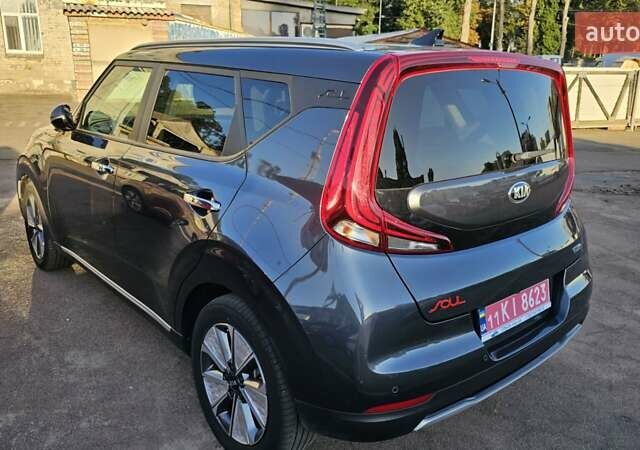 Серый Киа Soul, объемом двигателя 0 л и пробегом 38 тыс. км за 23300 $, фото 5 на Automoto.ua