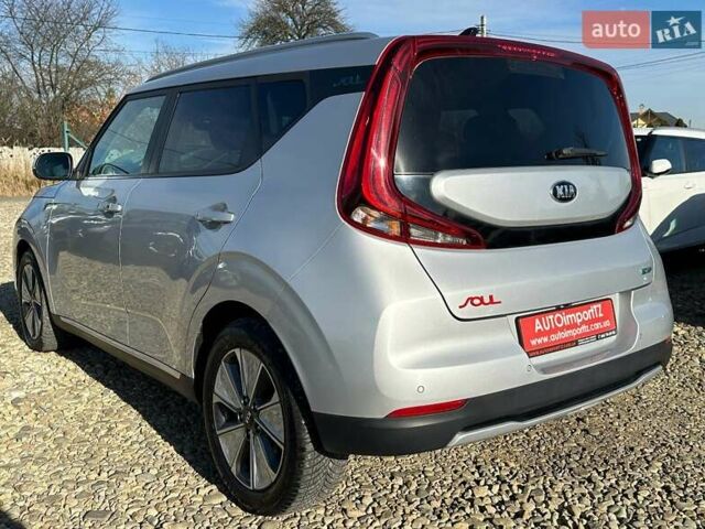 Серый Киа Soul, объемом двигателя 0 л и пробегом 45 тыс. км за 20500 $, фото 21 на Automoto.ua
