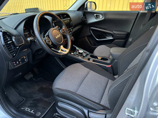 Серый Киа Soul, объемом двигателя 0 л и пробегом 25 тыс. км за 17400 $, фото 13 на Automoto.ua