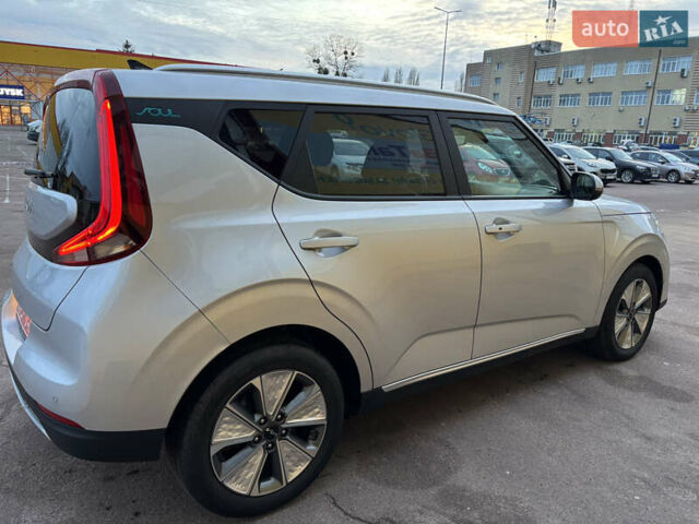 Серый Киа Soul, объемом двигателя 0 л и пробегом 25 тыс. км за 17400 $, фото 6 на Automoto.ua