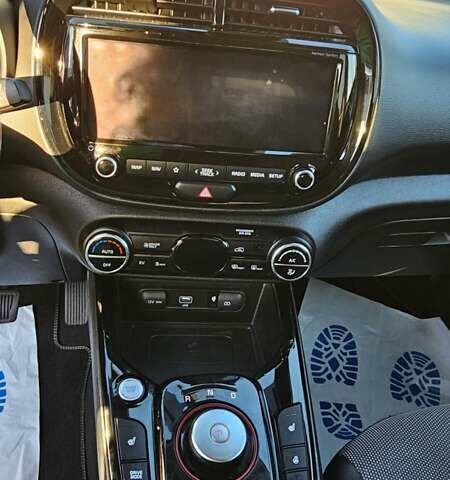 Серый Киа Soul, объемом двигателя 0 л и пробегом 38 тыс. км за 23300 $, фото 22 на Automoto.ua