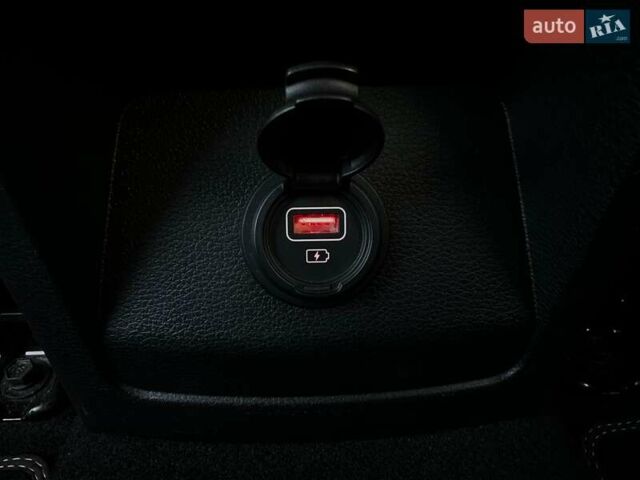 Серый Киа Soul, объемом двигателя 0 л и пробегом 45 тыс. км за 20500 $, фото 83 на Automoto.ua