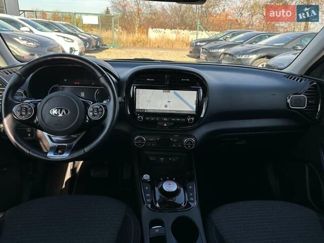 Серый Киа Soul, объемом двигателя 0 л и пробегом 45 тыс. км за 20500 $, фото 78 на Automoto.ua