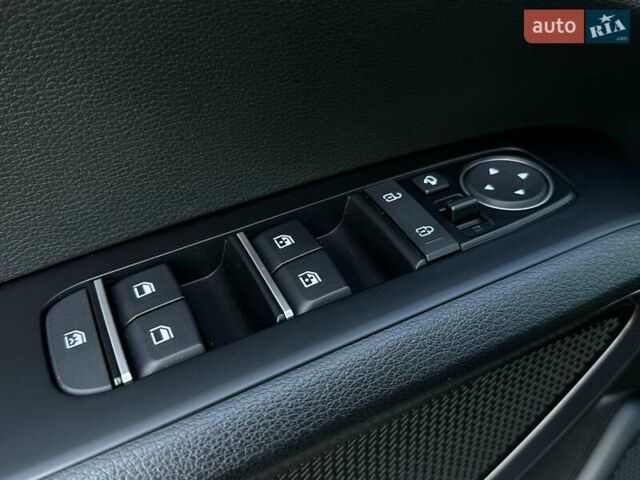 Серый Киа Soul, объемом двигателя 0 л и пробегом 45 тыс. км за 20500 $, фото 40 на Automoto.ua