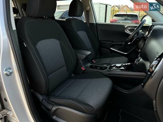 Серый Киа Soul, объемом двигателя 0 л и пробегом 45 тыс. км за 20500 $, фото 89 на Automoto.ua