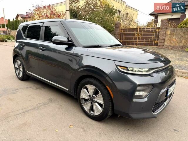 Серый Киа Soul, объемом двигателя 0 л и пробегом 101 тыс. км за 17899 $, фото 6 на Automoto.ua