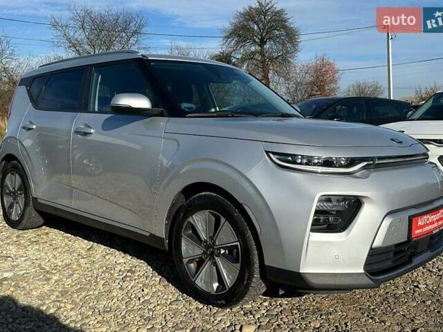 Серый Киа Soul, объемом двигателя 0 л и пробегом 45 тыс. км за 20500 $, фото 25 на Automoto.ua