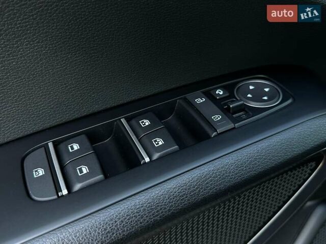 Серый Киа Soul, объемом двигателя 0 л и пробегом 45 тыс. км за 20500 $, фото 5 на Automoto.ua