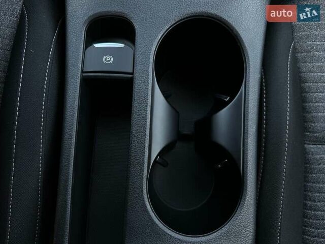 Серый Киа Soul, объемом двигателя 0 л и пробегом 45 тыс. км за 20500 $, фото 10 на Automoto.ua