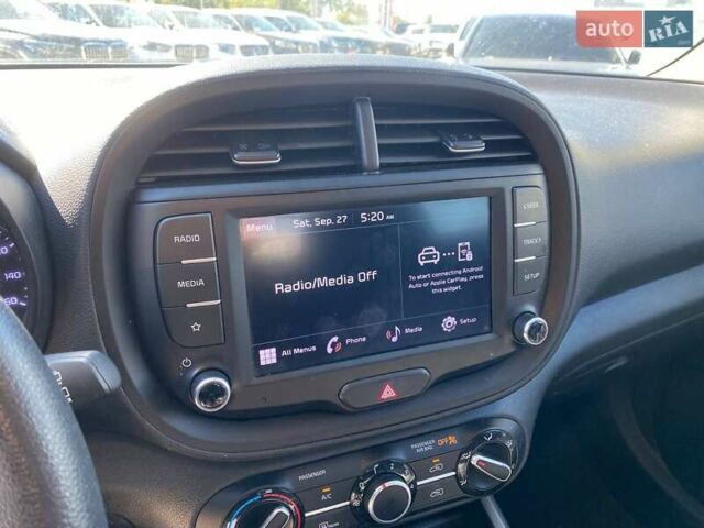 Серый Киа Soul, объемом двигателя 2 л и пробегом 79 тыс. км за 15300 $, фото 15 на Automoto.ua