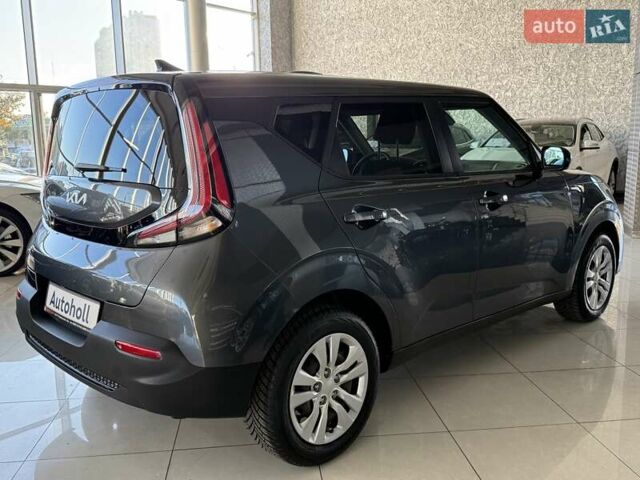 Сірий Кіа Soul, об'ємом двигуна 2 л та пробігом 74 тис. км за 17500 $, фото 6 на Automoto.ua