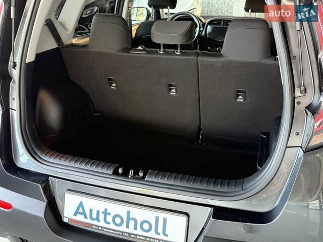 Сірий Кіа Soul, об'ємом двигуна 2 л та пробігом 74 тис. км за 17500 $, фото 20 на Automoto.ua