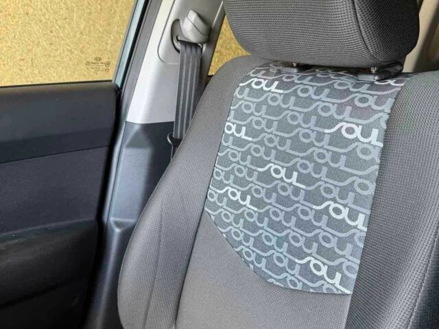 Киа Soul 2009 в Киеве на Automoto.ua Синий Киа Soul, объемом двигателя 1.6 л и пробегом 41 тыс. км за 4000 $, фото 21 на Automoto.ua