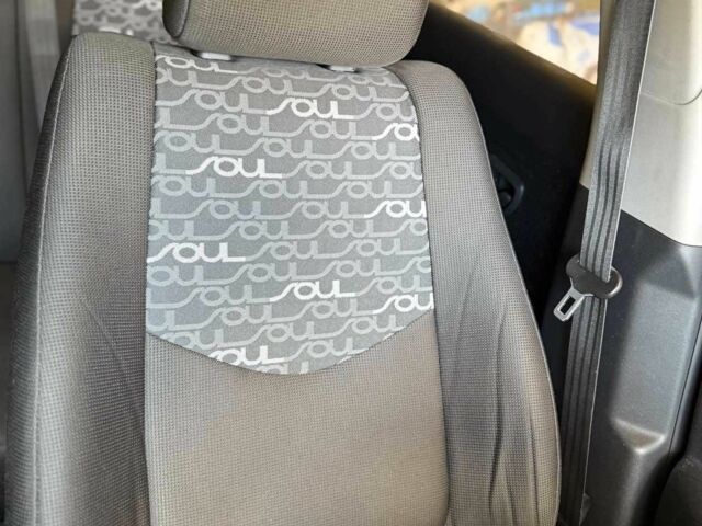 Киа Soul 2009 в Киеве на Automoto.ua Синий Киа Soul, объемом двигателя 1.6 л и пробегом 41 тыс. км за 4000 $, фото 14 на Automoto.ua