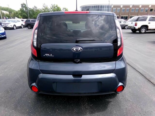 Синий Киа Soul, объемом двигателя 2 л и пробегом 77 тыс. км за 6300 $, фото 5 на Automoto.ua