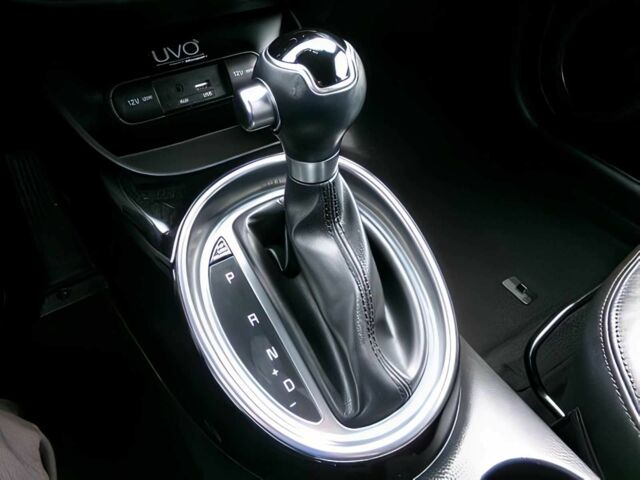 Синий Киа Soul, объемом двигателя 2 л и пробегом 77 тыс. км за 6300 $, фото 11 на Automoto.ua