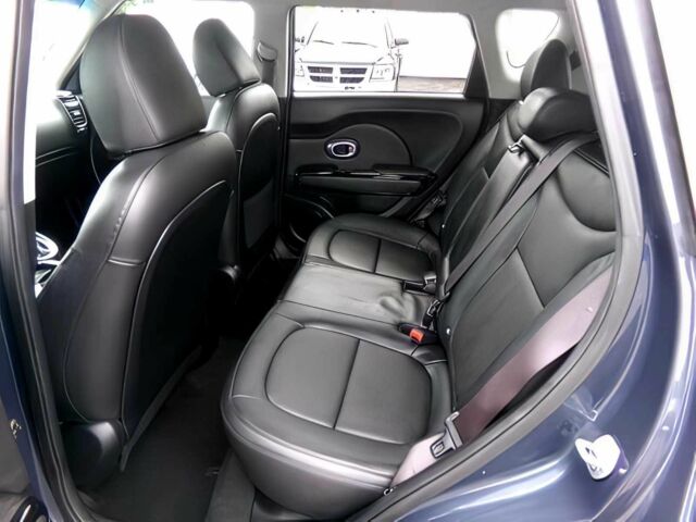 Синий Киа Soul, объемом двигателя 2 л и пробегом 77 тыс. км за 6300 $, фото 12 на Automoto.ua