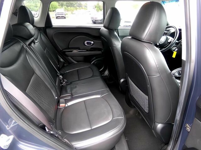 Синий Киа Soul, объемом двигателя 2 л и пробегом 77 тыс. км за 6300 $, фото 13 на Automoto.ua