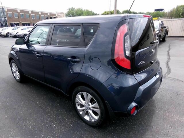 Синий Киа Soul, объемом двигателя 2 л и пробегом 77 тыс. км за 6300 $, фото 6 на Automoto.ua