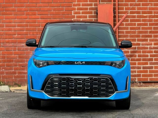 Синій Кіа Soul, об'ємом двигуна 2 л та пробігом 17 тис. км за 9700 $, фото 1 на Automoto.ua