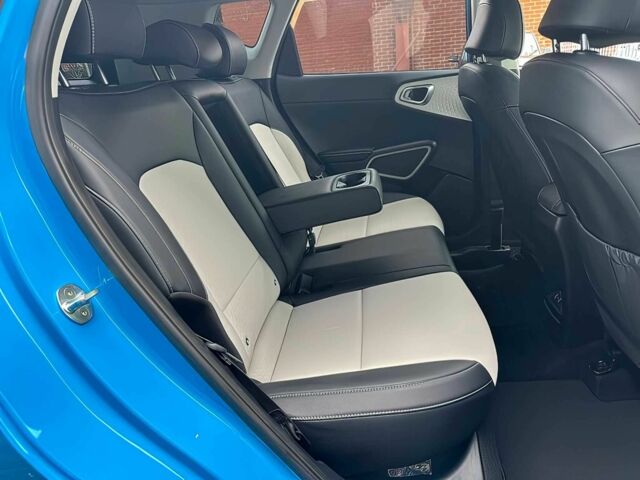 Синій Кіа Soul, об'ємом двигуна 2 л та пробігом 17 тис. км за 9700 $, фото 14 на Automoto.ua