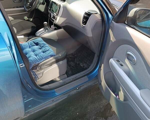 Синий Киа Soul, объемом двигателя 0 л и пробегом 93 тыс. км за 10700 $, фото 7 на Automoto.ua