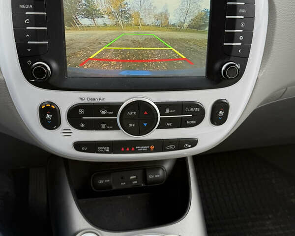 Синий Киа Soul, объемом двигателя 0 л и пробегом 144 тыс. км за 6299 $, фото 21 на Automoto.ua