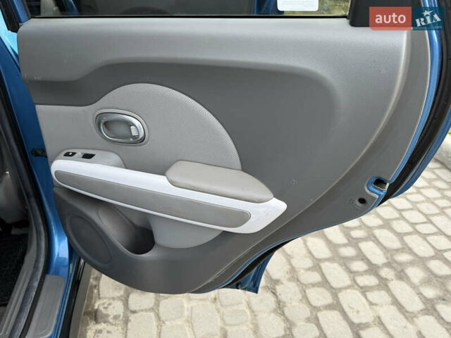 Синий Киа Soul, объемом двигателя 0 л и пробегом 144 тыс. км за 6299 $, фото 31 на Automoto.ua