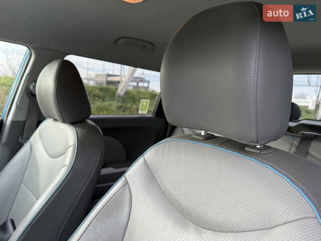 Синий Киа Soul, объемом двигателя 0 л и пробегом 144 тыс. км за 6299 $, фото 23 на Automoto.ua