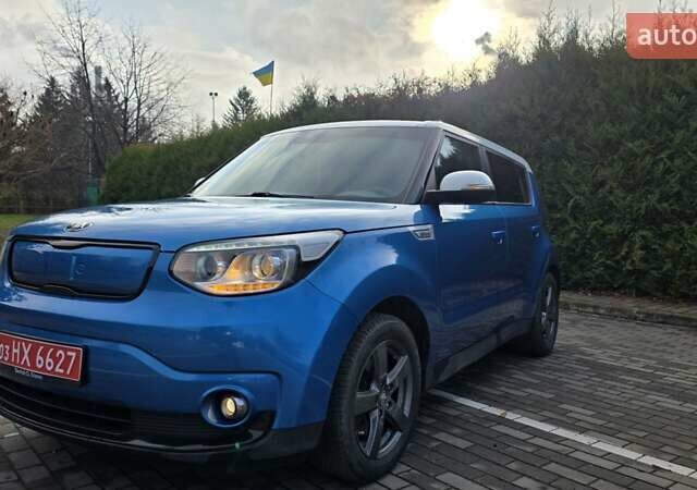 Синий Киа Soul, объемом двигателя 0 л и пробегом 120 тыс. км за 6500 $, фото 6 на Automoto.ua
