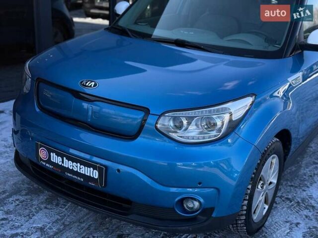 Синий Киа Soul, объемом двигателя 0 л и пробегом 141 тыс. км за 5500 $, фото 12 на Automoto.ua