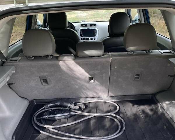 Синий Киа Soul, объемом двигателя 0 л и пробегом 97 тыс. км за 7200 $, фото 5 на Automoto.ua