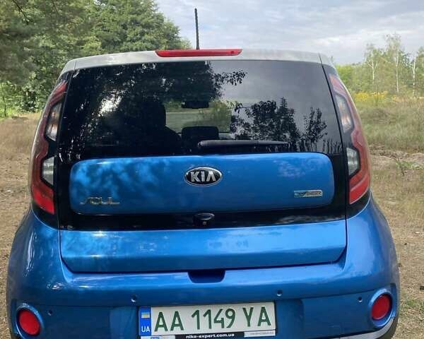 Синий Киа Soul, объемом двигателя 0 л и пробегом 97 тыс. км за 7200 $, фото 14 на Automoto.ua