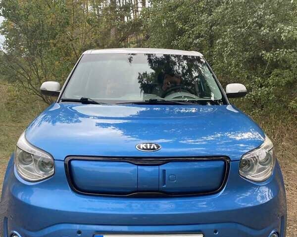 Синий Киа Soul, объемом двигателя 0 л и пробегом 97 тыс. км за 7200 $, фото 1 на Automoto.ua