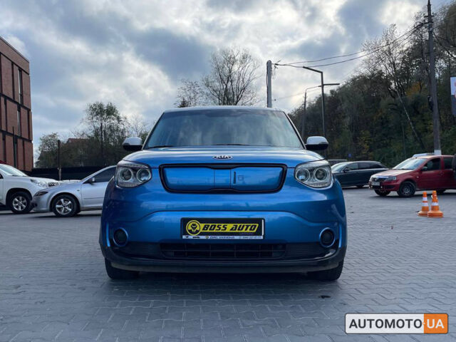Синій Кіа Soul, об'ємом двигуна 27 л та пробігом 185 тис. км за 9500 $, фото 1 на Automoto.ua