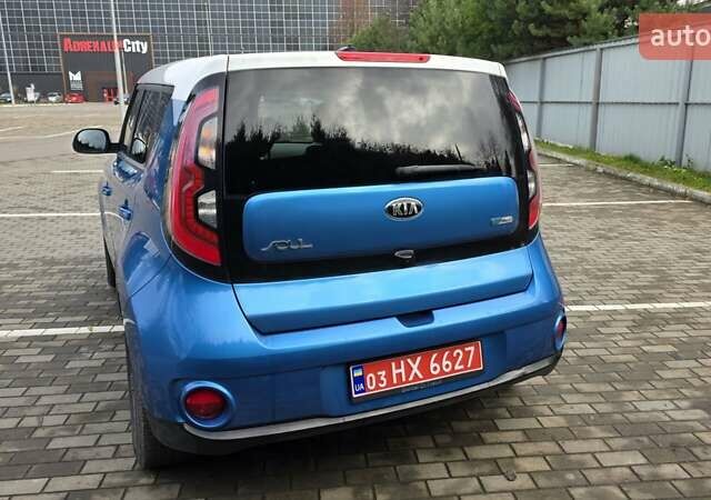 Синий Киа Soul, объемом двигателя 0 л и пробегом 120 тыс. км за 6500 $, фото 15 на Automoto.ua