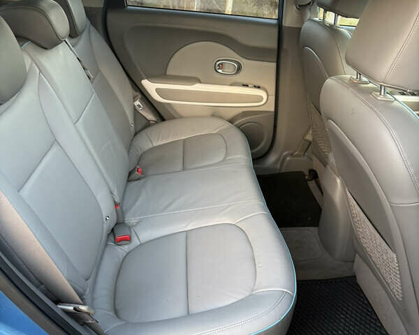 Синий Киа Soul, объемом двигателя 0 л и пробегом 94 тыс. км за 6700 $, фото 9 на Automoto.ua