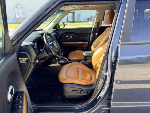 Синій Кіа Soul, об'ємом двигуна 2 л та пробігом 79 тис. км за 4900 $, фото 5 на Automoto.ua