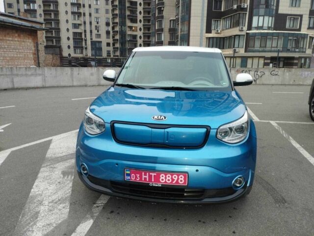 Синій Кіа Soul, об'ємом двигуна 0 л та пробігом 151 тис. км за 5800 $, фото 1 на Automoto.ua